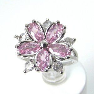 Pink FLOWER Ring size 7